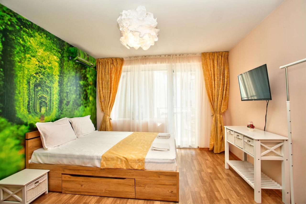 Appartamento Aurora Oasis - Ac & Lift In Vibrant Downtown By Flat Mаnager *